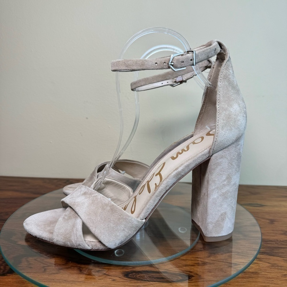 NEW Sam Edelman Yancy Block Heel Sandal - Picture 1 of 13